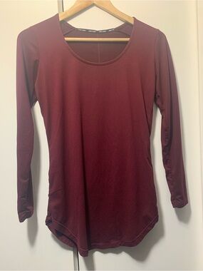 Just Cozy XS Long Sleeve Scoop Neck Top - Burgundy